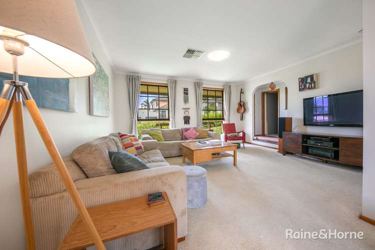 Fifth view of Homely house listing, 8 Hill Grove, Sunbury VIC 3429