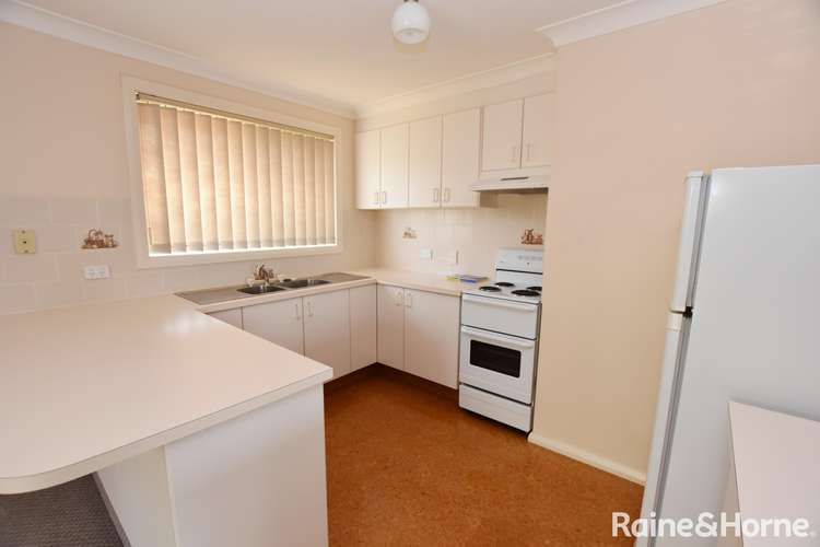 Second view of Homely villa listing, 7 / 86 Nile Street, Orange NSW 2800
