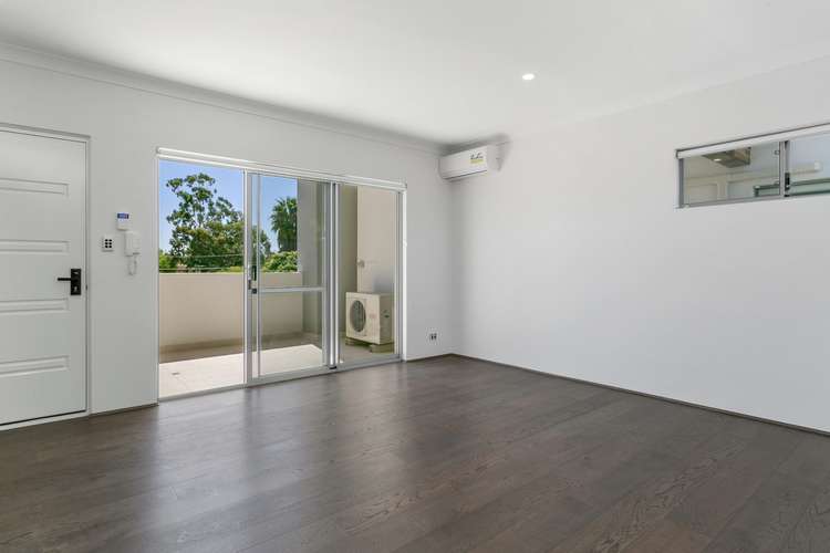 Sixth view of Homely apartment listing, 1/103 Hardey Road, Belmont WA 6104