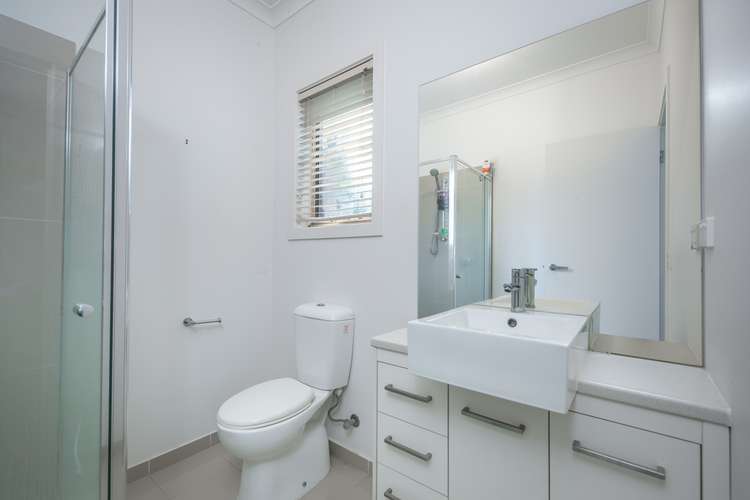 Fifth view of Homely unit listing, 1/4 Francis Crescent, Gisborne VIC 3437