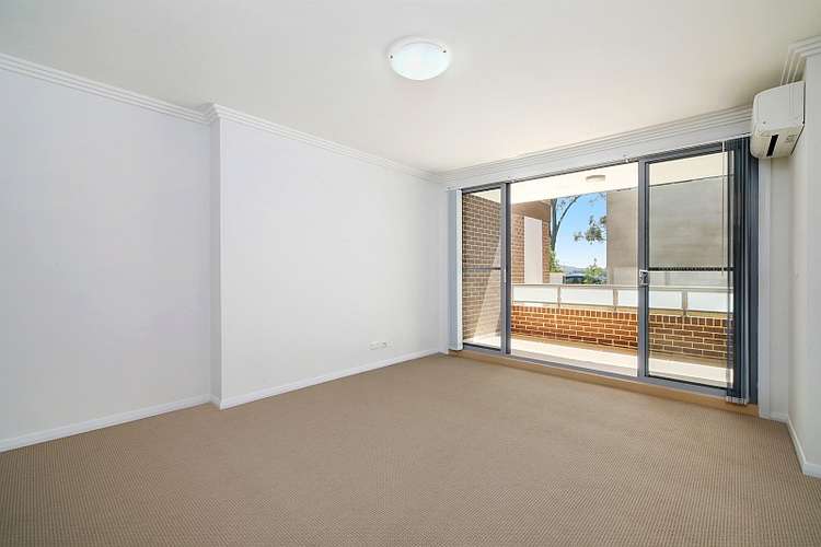 Main view of Homely apartment listing, 3/6-16 Hargraves St,, Gosford NSW 2250