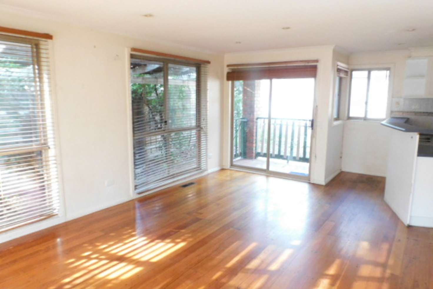 Main view of Homely unit listing, 2/670 Pascoe Vale Road, Glenroy VIC 3046