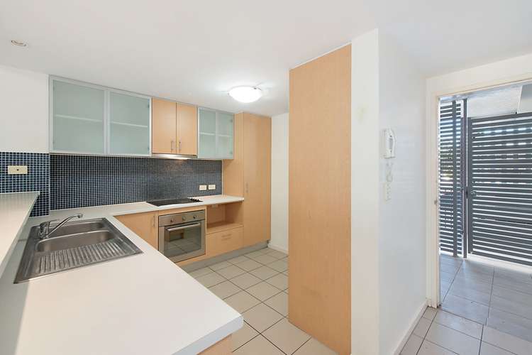 Third view of Homely apartment listing, 38/38 Brougham Street, Fairfield QLD 4103