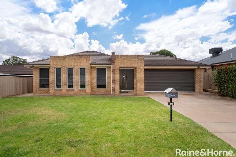 Main view of Homely house listing, 10 Apprentice Avenue, Ashmont NSW 2650