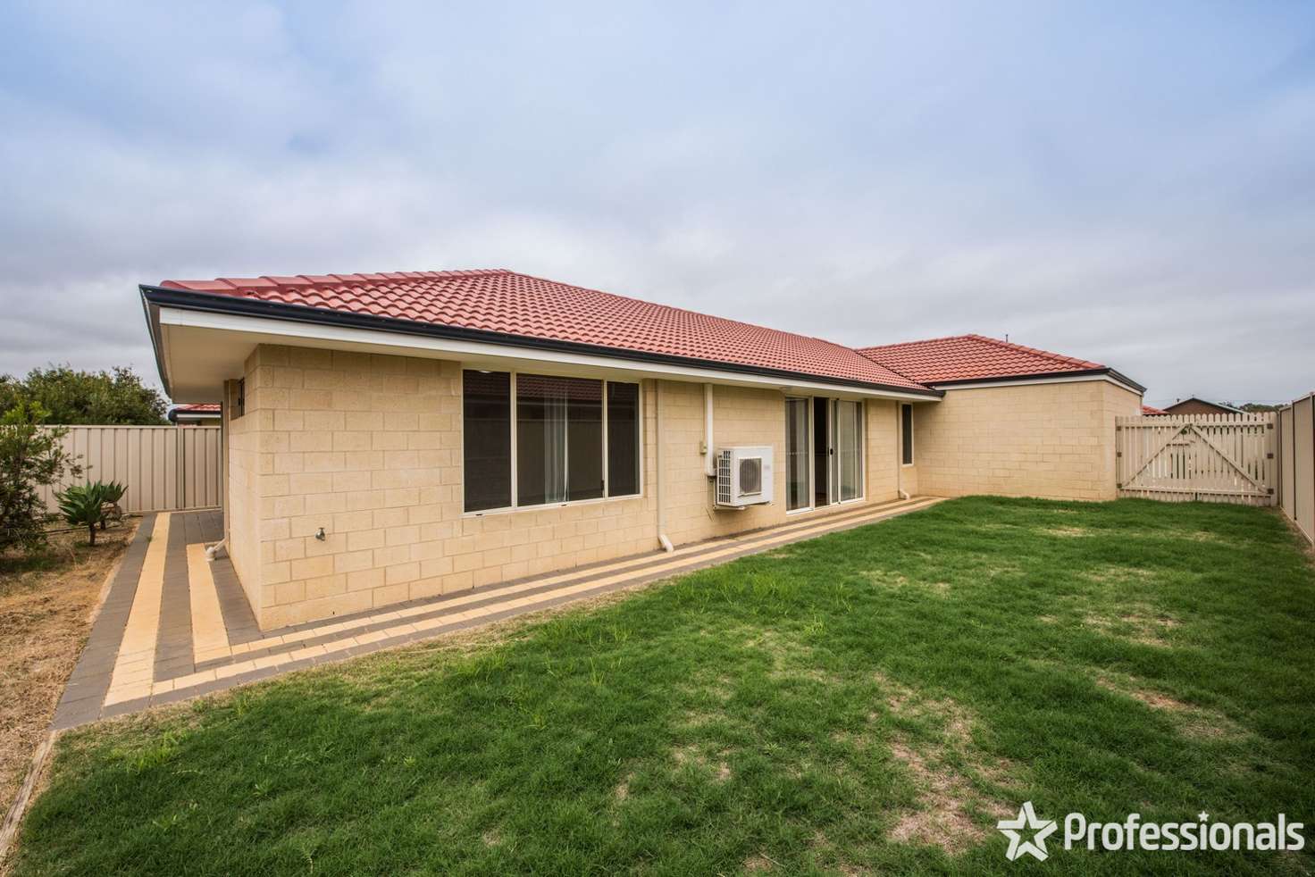 Main view of Homely house listing, 2 / 41 Blencowe Road, Utakarra WA 6530