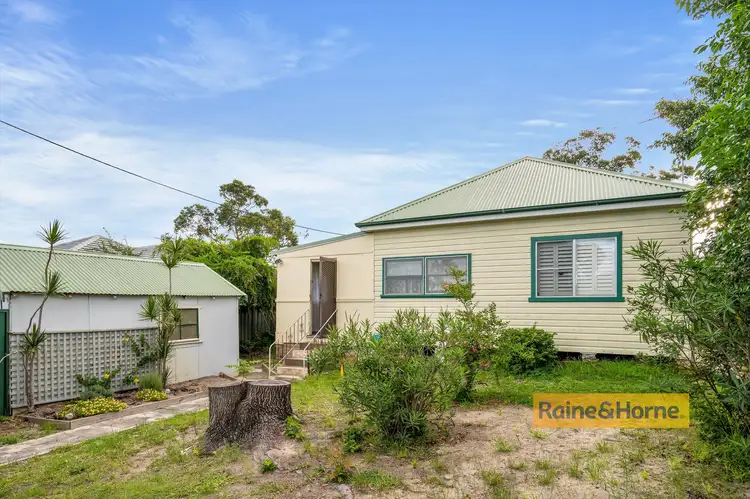 1/325 Ocean Beach Road