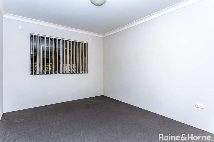 Fifth view of Homely apartment listing, 4/10 Hythe Street, Mount Druitt NSW 2770