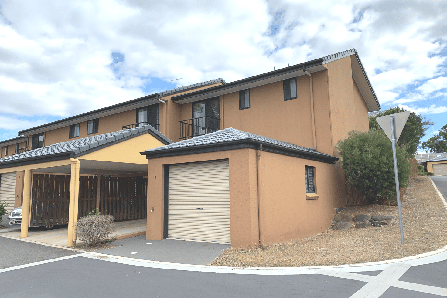 Main view of Homely townhouse listing, 18/250 Sumners Road, Riverhills QLD 4074