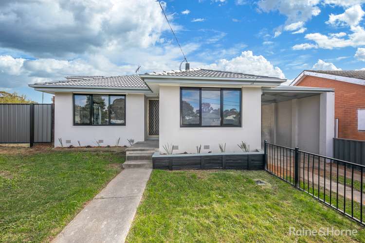 Second view of Homely house listing, 2 Casey Avenue, Sunbury VIC 3429