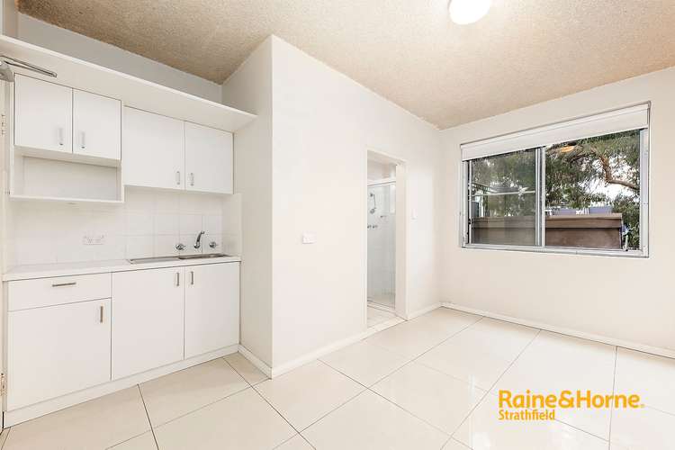 Third view of Homely studio listing, 6/171-175 ROWNTREE STREET, Birchgrove NSW 2041