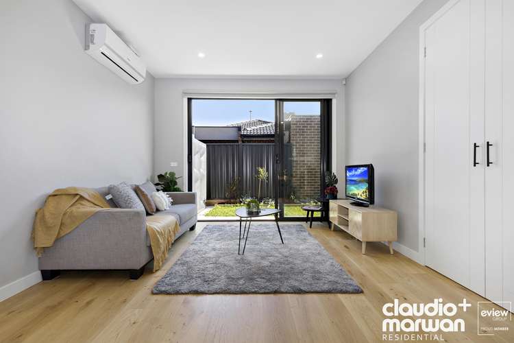 Third view of Homely villa listing, 3/16 Hilton Street, Hadfield VIC 3046