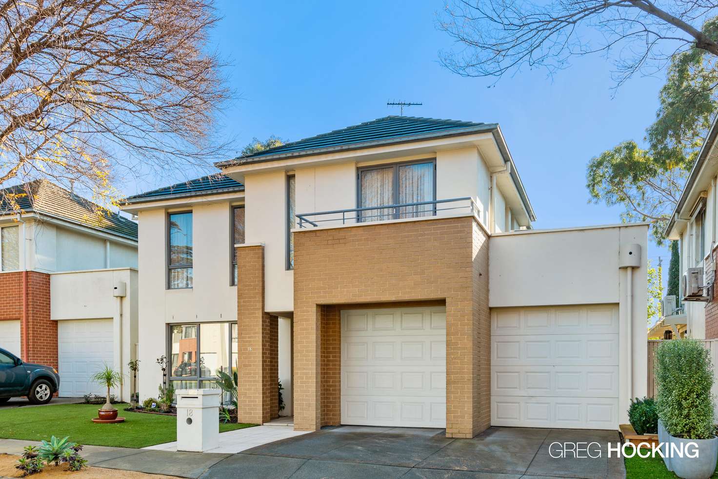 Main view of Homely house listing, 18 Muirfield Close, Heatherton VIC 3202