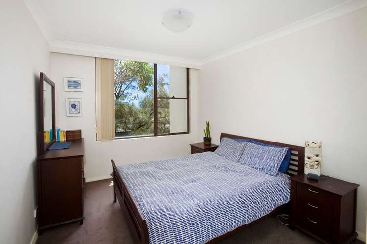 Fifth view of Homely apartment listing, 4D/27-31 Ocean Street North, Bondi NSW 2026