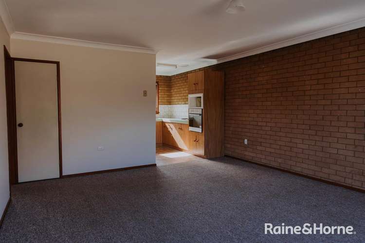 Third view of Homely unit listing, 4/18 Bulolo Street, Ashmont NSW 2650