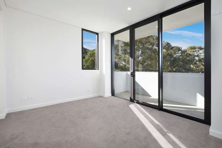 Fourth view of Homely apartment listing, 302/8 St George Street, Gosford NSW 2250