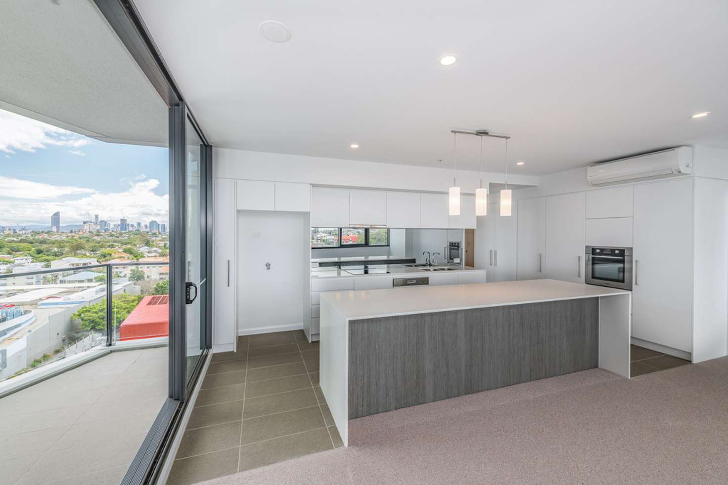 Main view of Homely unit listing, 11710/300 Old Cleveland rd, Coorparoo QLD 4151