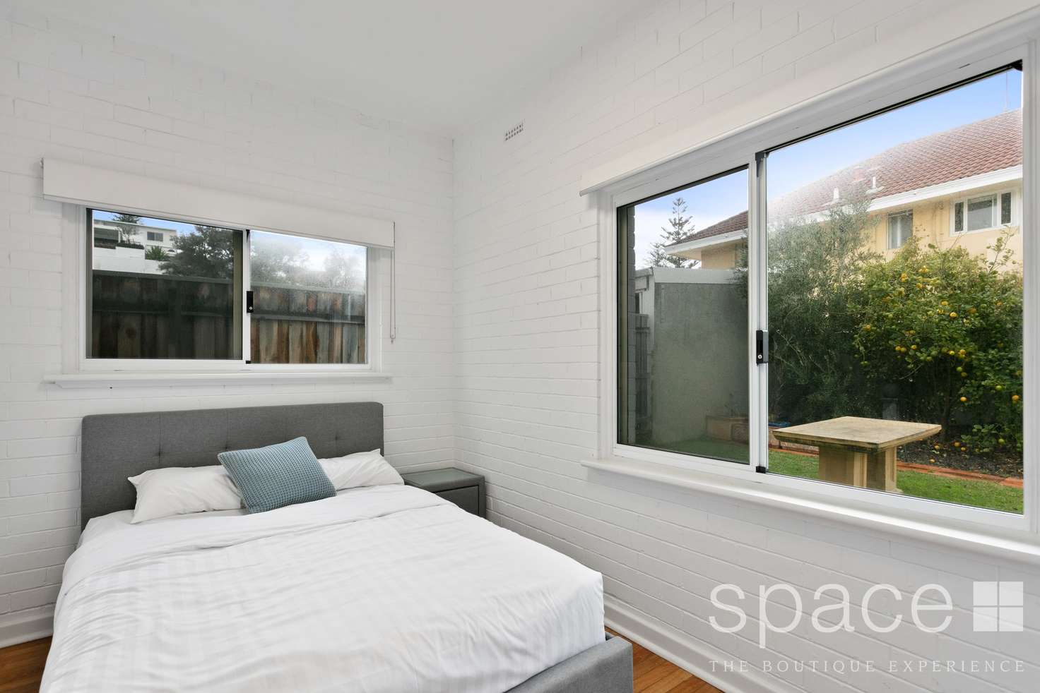 Main view of Homely unit listing, 2/6 Overton Gardens, Cottesloe WA 6011