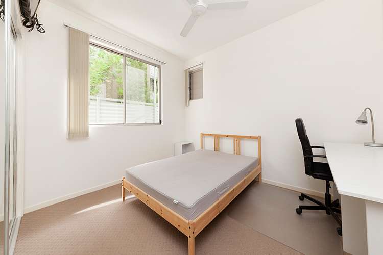 Fifth view of Homely unit listing, 6/70 Durham Street, St Lucia QLD 4067