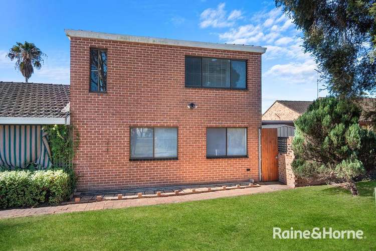 Third view of Homely semiDetached listing, 2/27 RED HOUSE CRESCENT, Mcgraths Hill NSW 2756