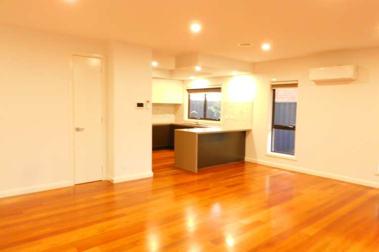 Second view of Homely townhouse listing, 3/2 Grevillia Street, Oak Park VIC 3046