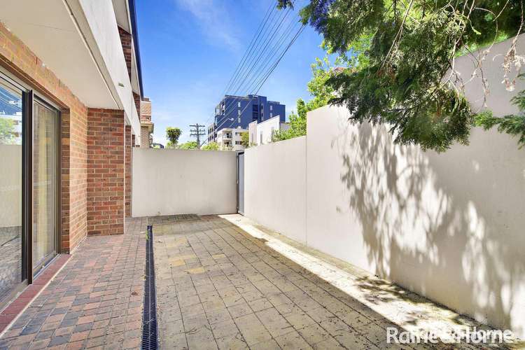 Main view of Homely townhouse listing, 4/50-52 Albany Street, Crows Nest NSW 2065