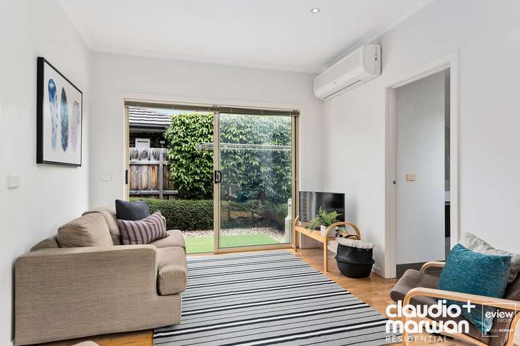 Fifth view of Homely villa listing, 4/19 Winifred Street, Oak Park VIC 3046