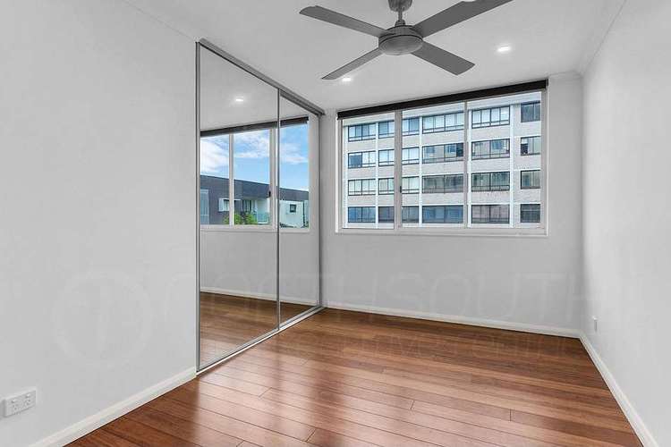 Fifth view of Homely apartment listing, 24/57 Lambert Street, Kangaroo Point QLD 4169
