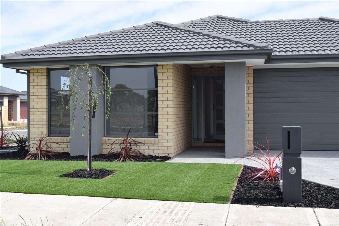 Main view of Homely house listing, 8 Rockfern Crescent, Diggers Rest VIC 3427
