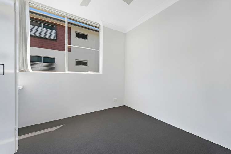 Fifth view of Homely house listing, 4/47 Elizabeth Street, Toowong QLD 4066