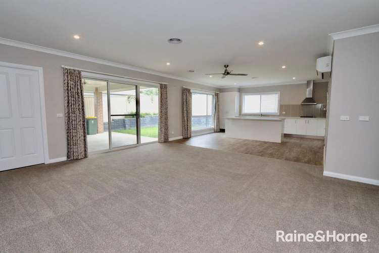 Fifth view of Homely house listing, 2 Cassidy Way, Kelso NSW 2795