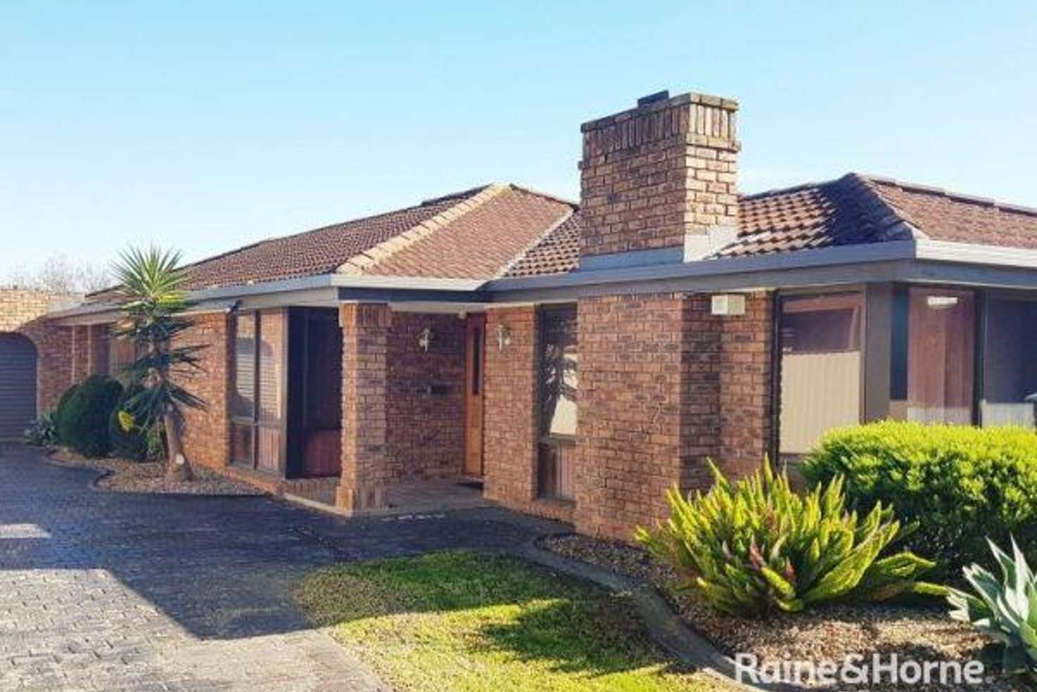 Main view of Homely house listing, 43 Wanaka Drive, Keilor Downs VIC 3038