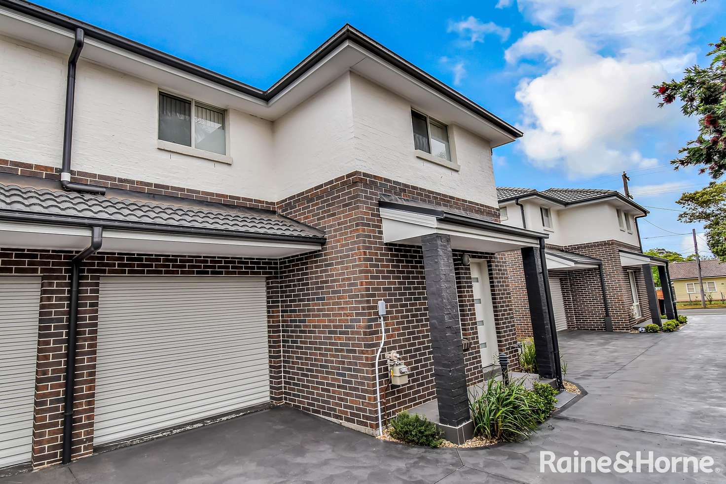 Main view of Homely townhouse listing, 2/86 Brisbane Street, Oxley Park NSW 2760