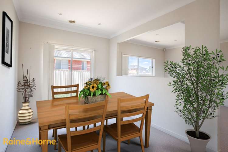 Fifth view of Homely house listing, 7 SANDPIPER GROVE, Sunbury VIC 3429