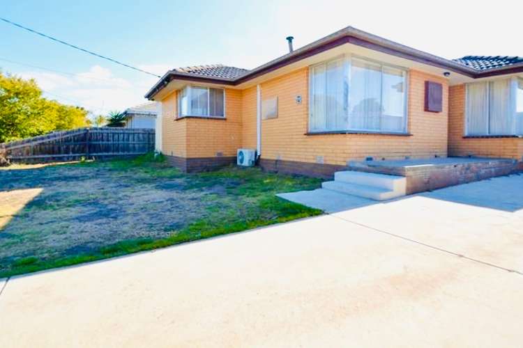 Main view of Homely house listing, 90 Dianne Avenue, Craigieburn VIC 3064