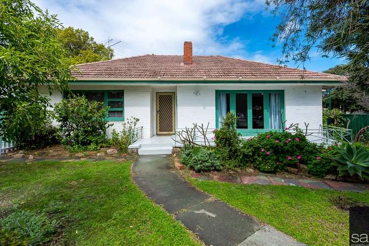 20 Pembroke, Bicton WA 6157