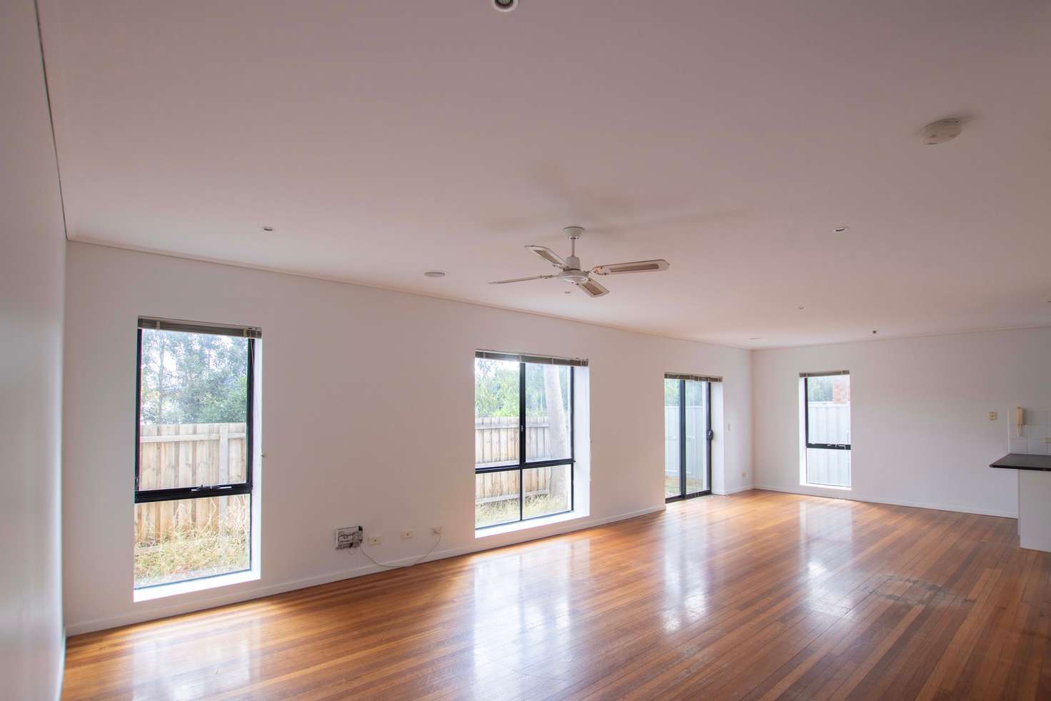 Main view of Homely apartment listing, 4/3 Mill Park Drive, Mill Park VIC 3082