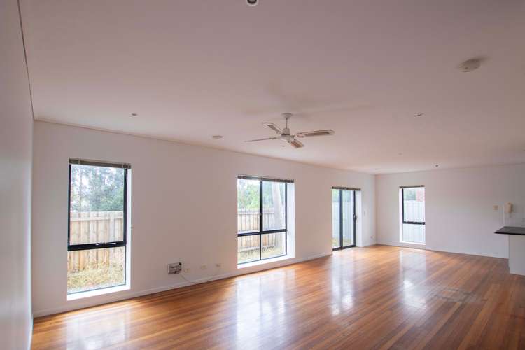 Main view of Homely apartment listing, 4/3 Mill Park Drive, Mill Park VIC 3082