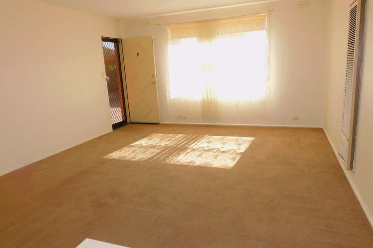 Third view of Homely apartment listing, 2/168 Quick St, Glenroy VIC 3046