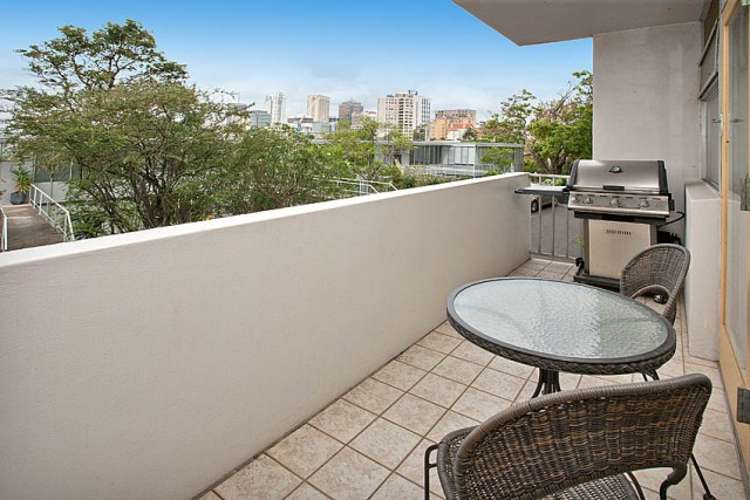 Fourth view of Homely apartment listing, 3/441 Alfred Street, Neutral Bay NSW 2089
