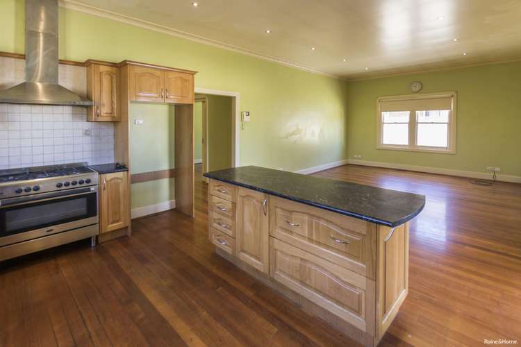 Fifth view of Homely house listing, 7 Athol Avenue, Coburg VIC 3058