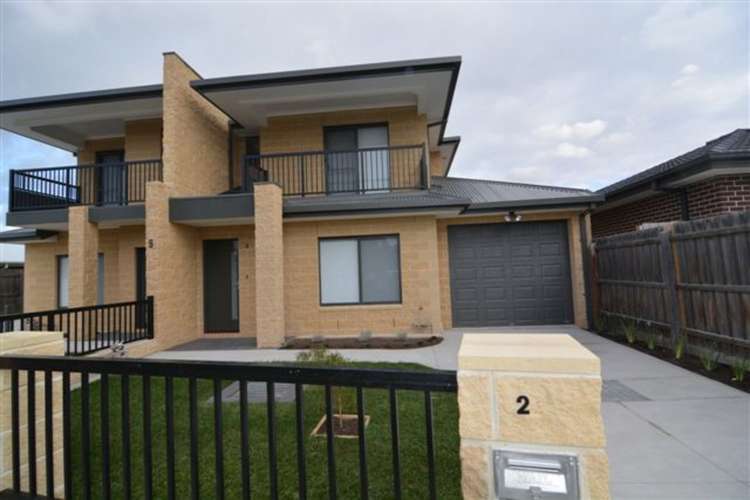 Main view of Homely townhouse listing, 2/5 Powell Crescent, Maidstone VIC 3012