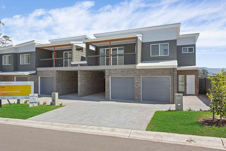 Main view of Homely townhouse listing, 1/26 Upland Chase, Albion Park NSW 2527