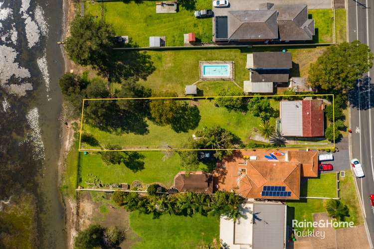Sixth view of Homely house listing, 21 Panorama Avenue, Charmhaven NSW 2263