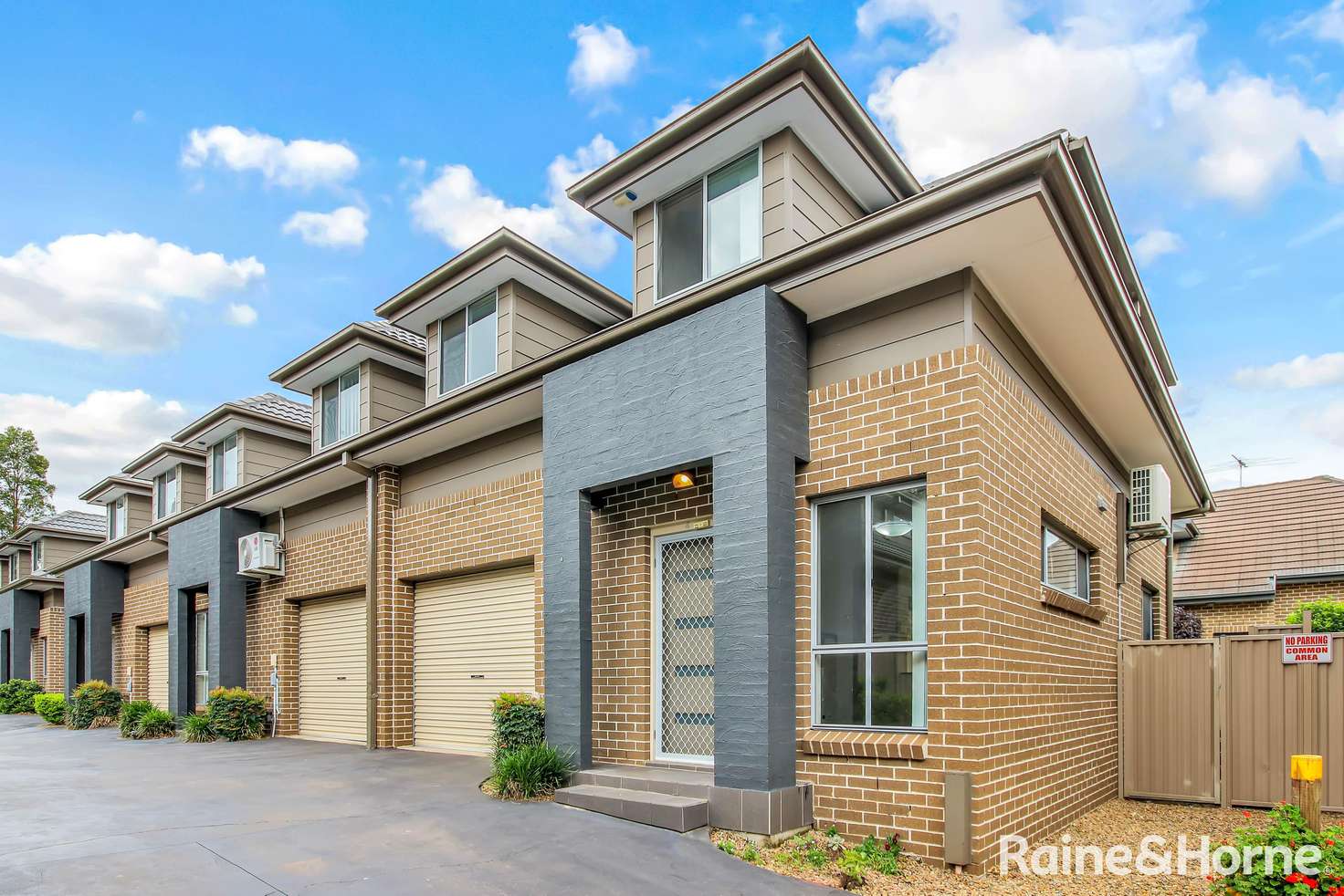 Main view of Homely townhouse listing, 4/138-140 Victoria Street, Werrington NSW 2747