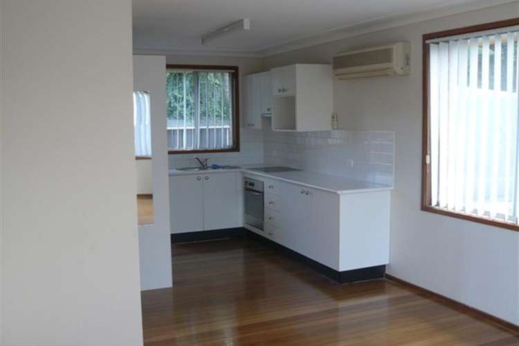 Second view of Homely villa listing, 5/314 Ocean View Road, Ettalong Beach NSW 2257