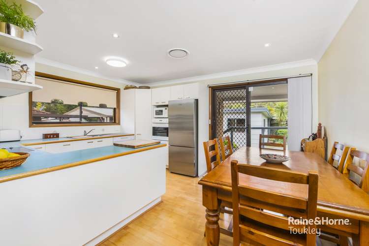 Fifth view of Homely house listing, 28 Charmhaven Avenue, Charmhaven NSW 2263