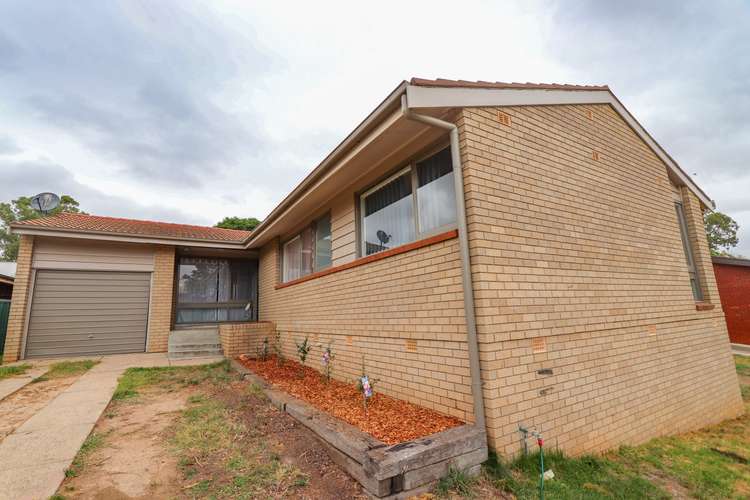 Second view of Homely house listing, 10 Winslow Place, West Bathurst NSW 2795