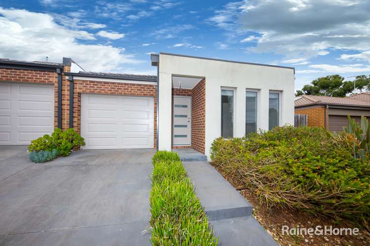 Main view of Homely house listing, 1/8 Pads Way, Sunbury VIC 3429