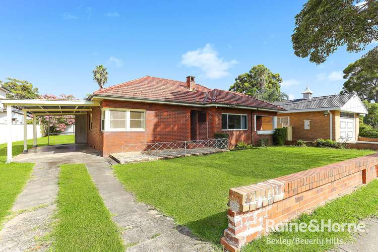 Fifth view of Homely flat listing, 1/8 Glenwall Street, Kingsgrove NSW 2208