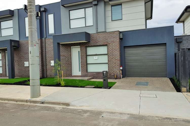 Main view of Homely townhouse listing, 194B Fogarty Avenue, Yarraville VIC 3013